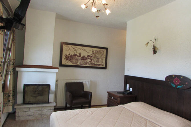 Double Room with Fireplace Taxiarches Hotel Zagori